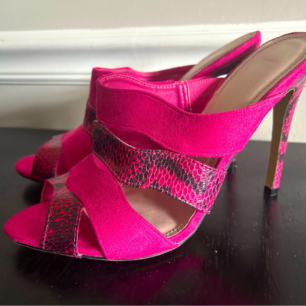 Magenta Faux Snakeskin Slip on Heeled Sandals